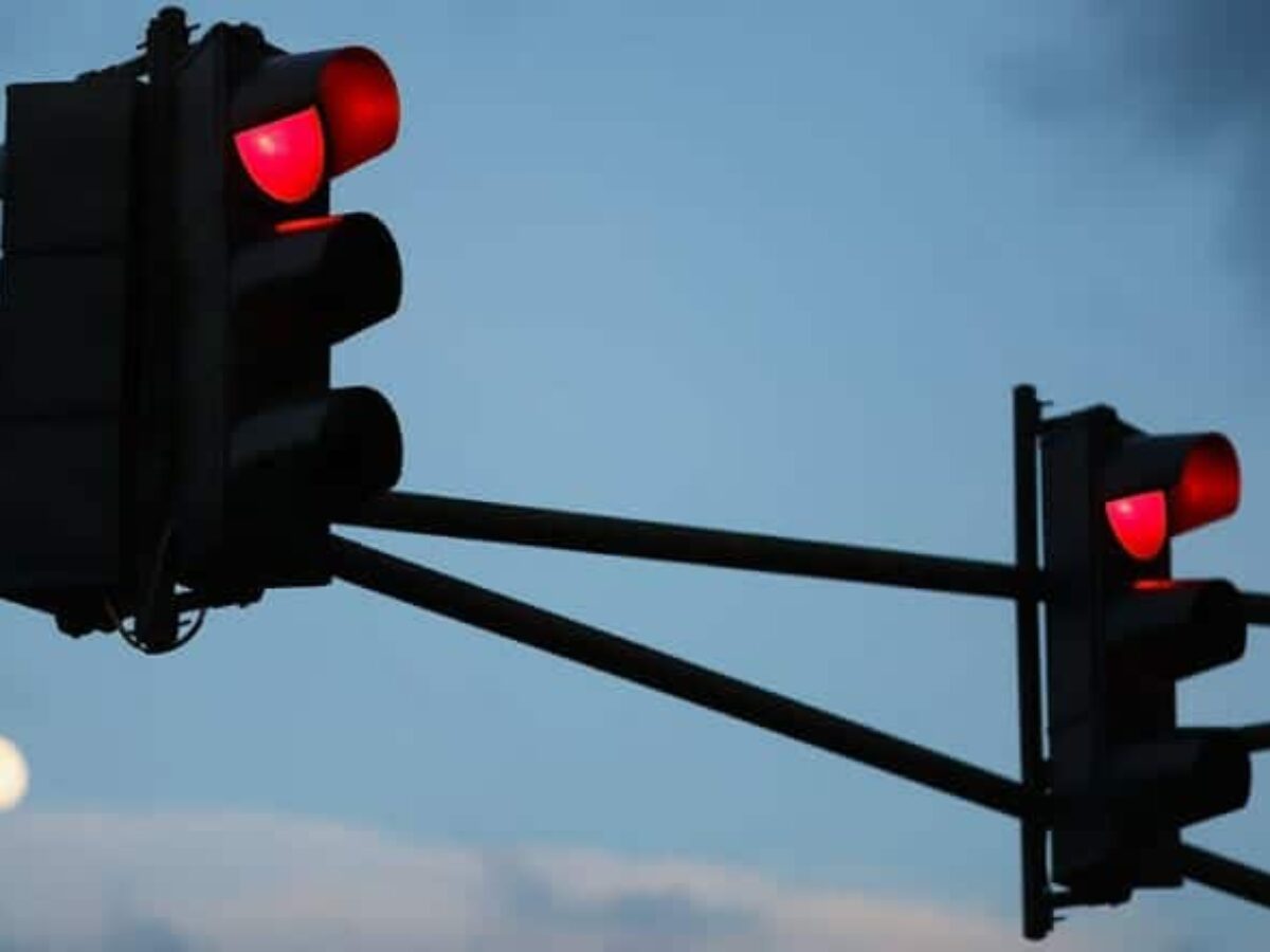 failure to stop at red light ticket cost