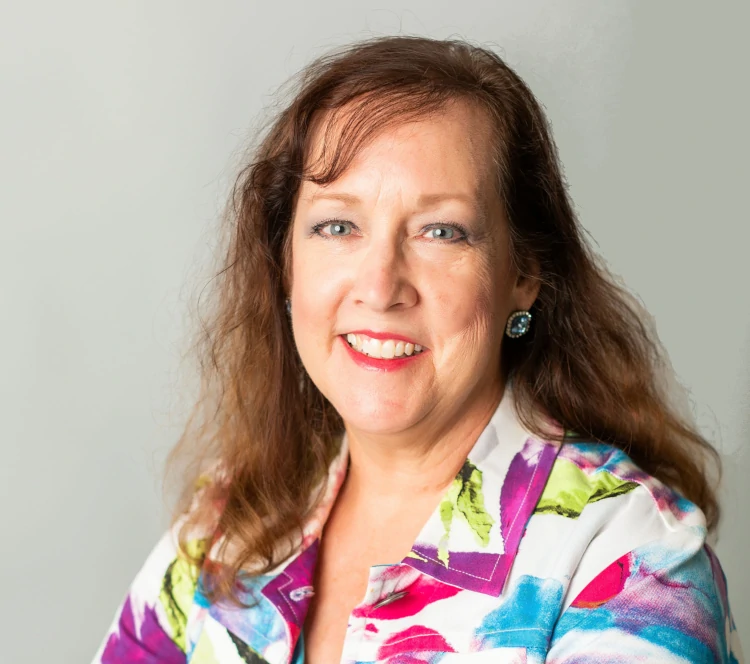 Client Relations Specialist Gail Lentz