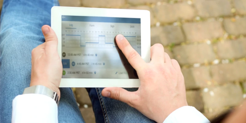 False Logbook driver making a false logbook entry in an ELD